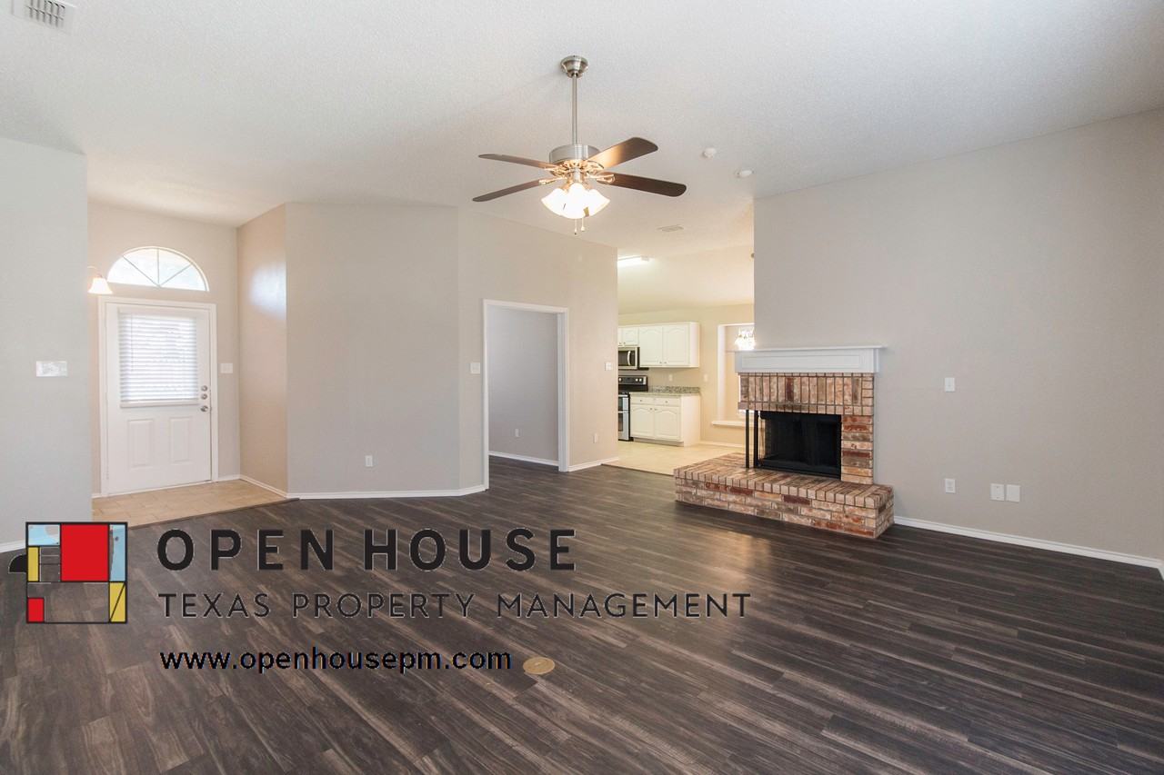 4315 Durango Ln - Photo 3 of 12