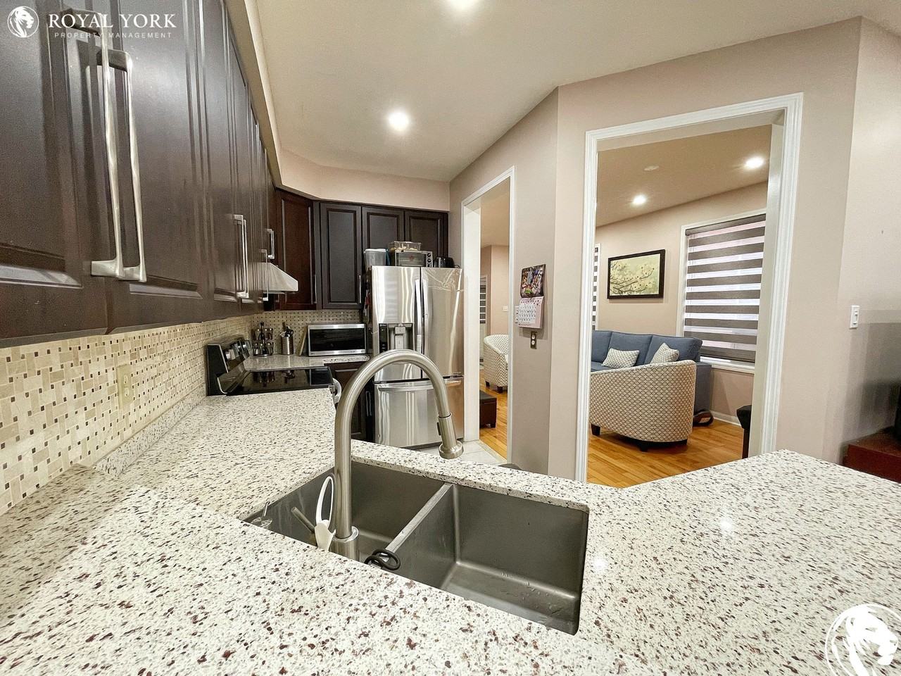 1300 Weir Chase - Photo 2 of 25