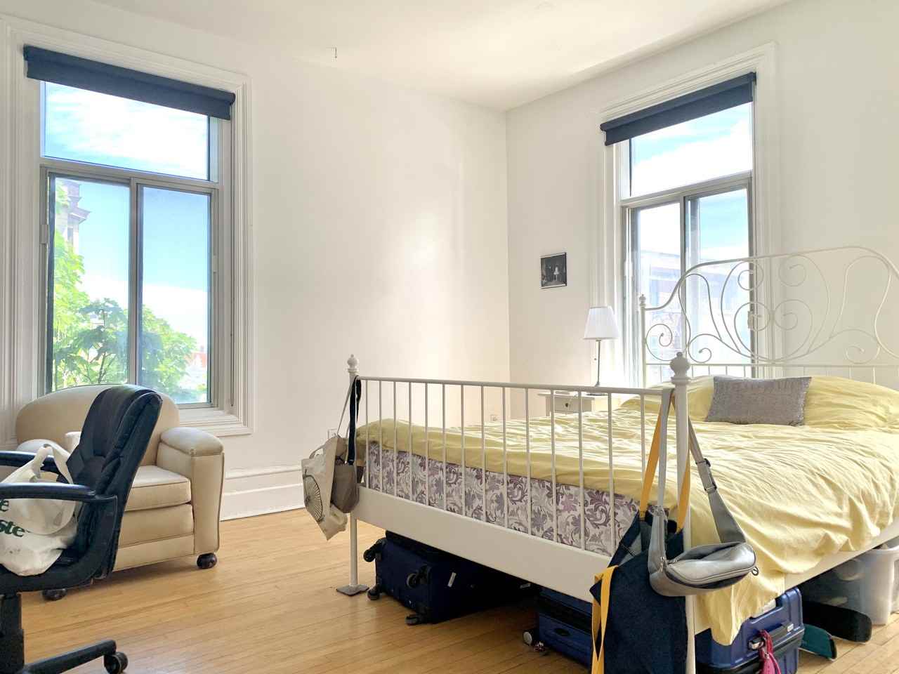 1101 Av Laurier O #1105 - Photo 2 of 27