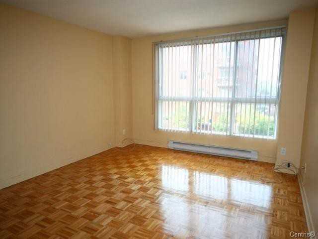 500 Rue De La Montagne #308