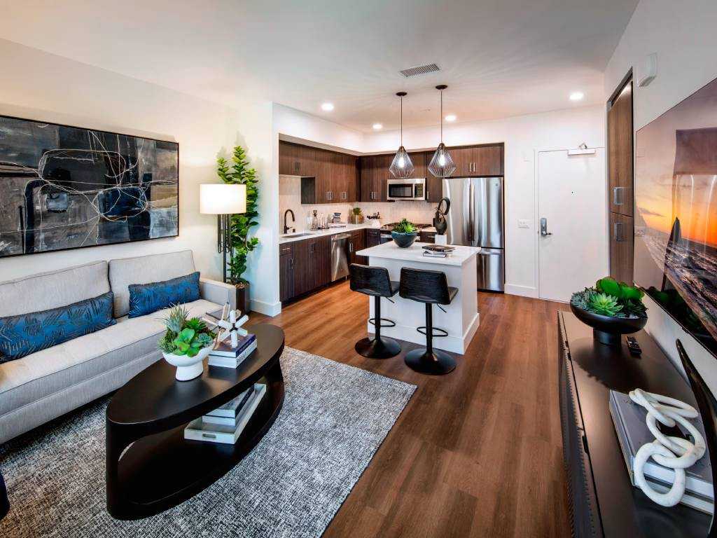 The Hub - Photo 2 of 36