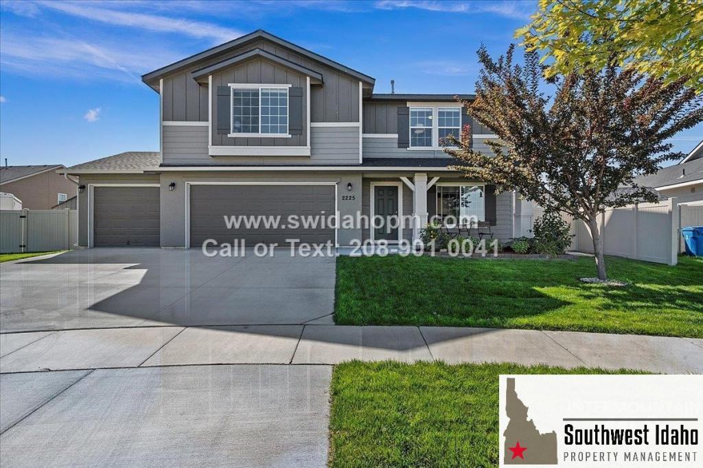 2225 W Mikaela Ct, Nampa, ID 83651 4 Bedroom House for