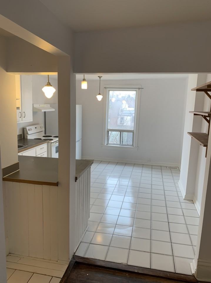 122 West Lodge Avenue 2 - Photo 3 of 20