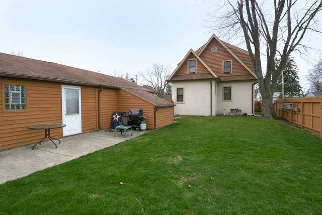 512 W Wing St #2 - Photo 2 of 19