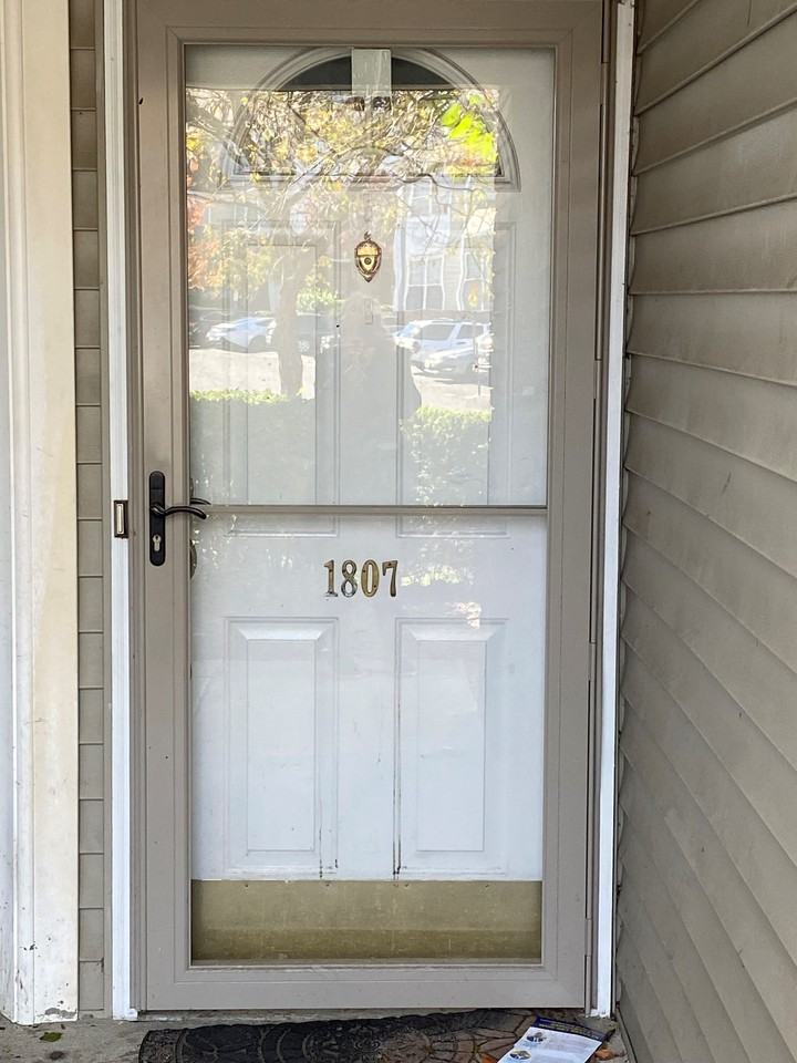 1807 Ridgeview Ct - Photo 3 of 6