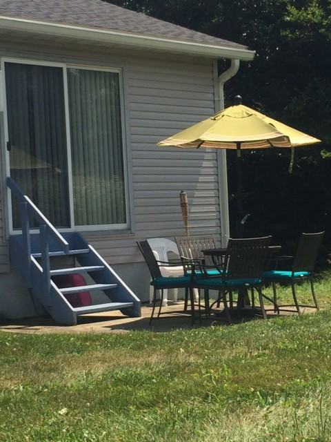 4805 Sunnybrook Road - Photo 2 of 15