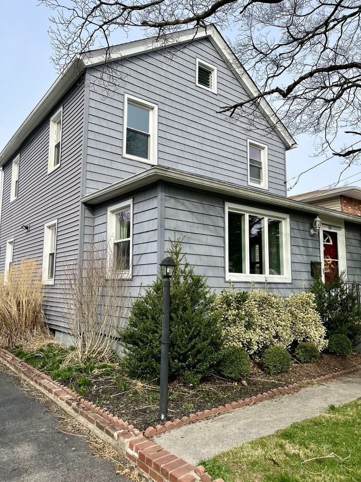 19 West 8th Street - Photo 2 of 19