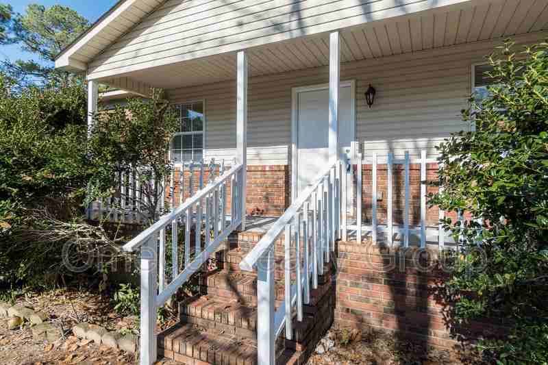 41 Dana Dr - Photo 6 of 27