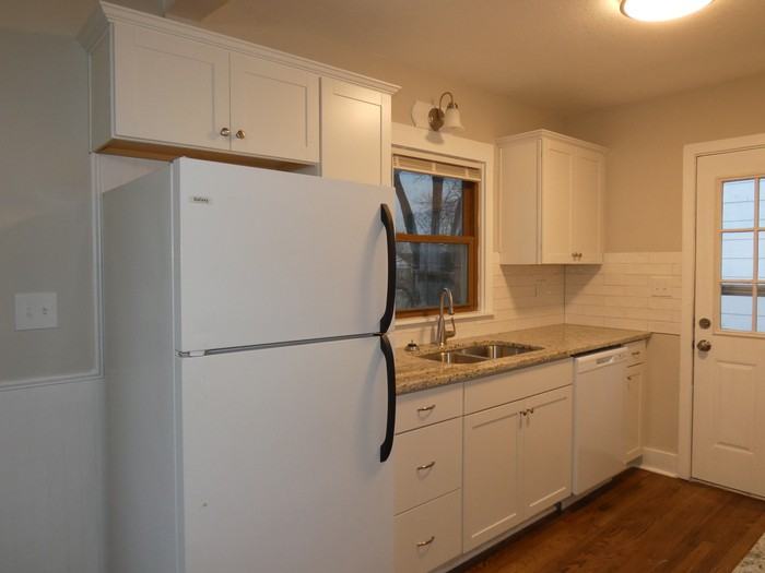 4721 Ne 47th Ter - Photo 2 of 5