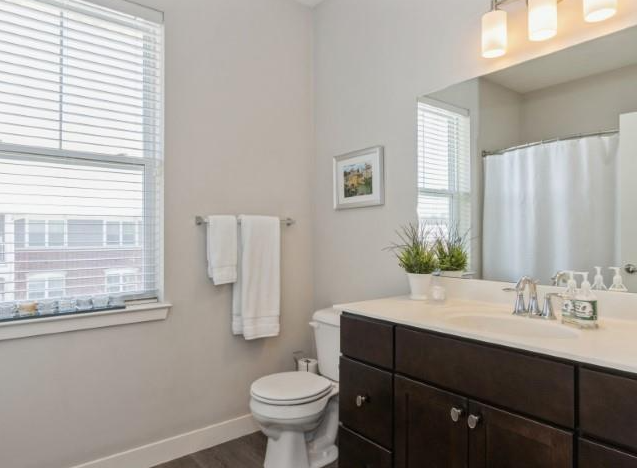 1627 Mccleary Ln #1627-2B - Photo 4 of 16