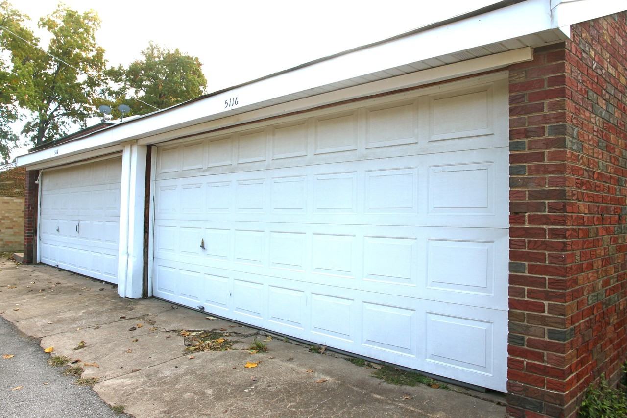 5116A Jamieson Ave #5116A - Photo 2 of 5