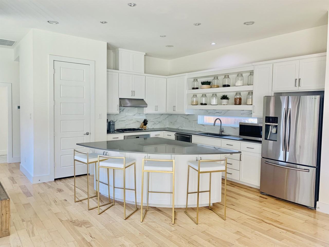 4070 Worcola St #1 - Photo 3 of 11