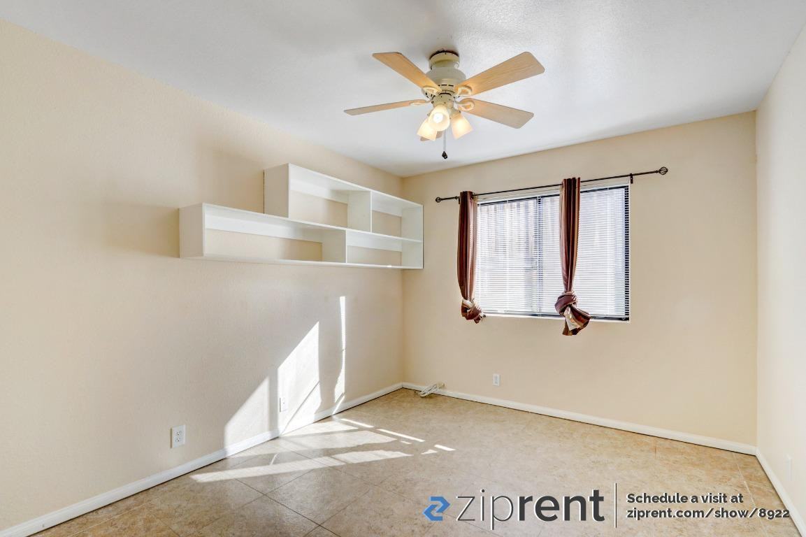 15031 Moonglow Dr - Photo 3 of 28