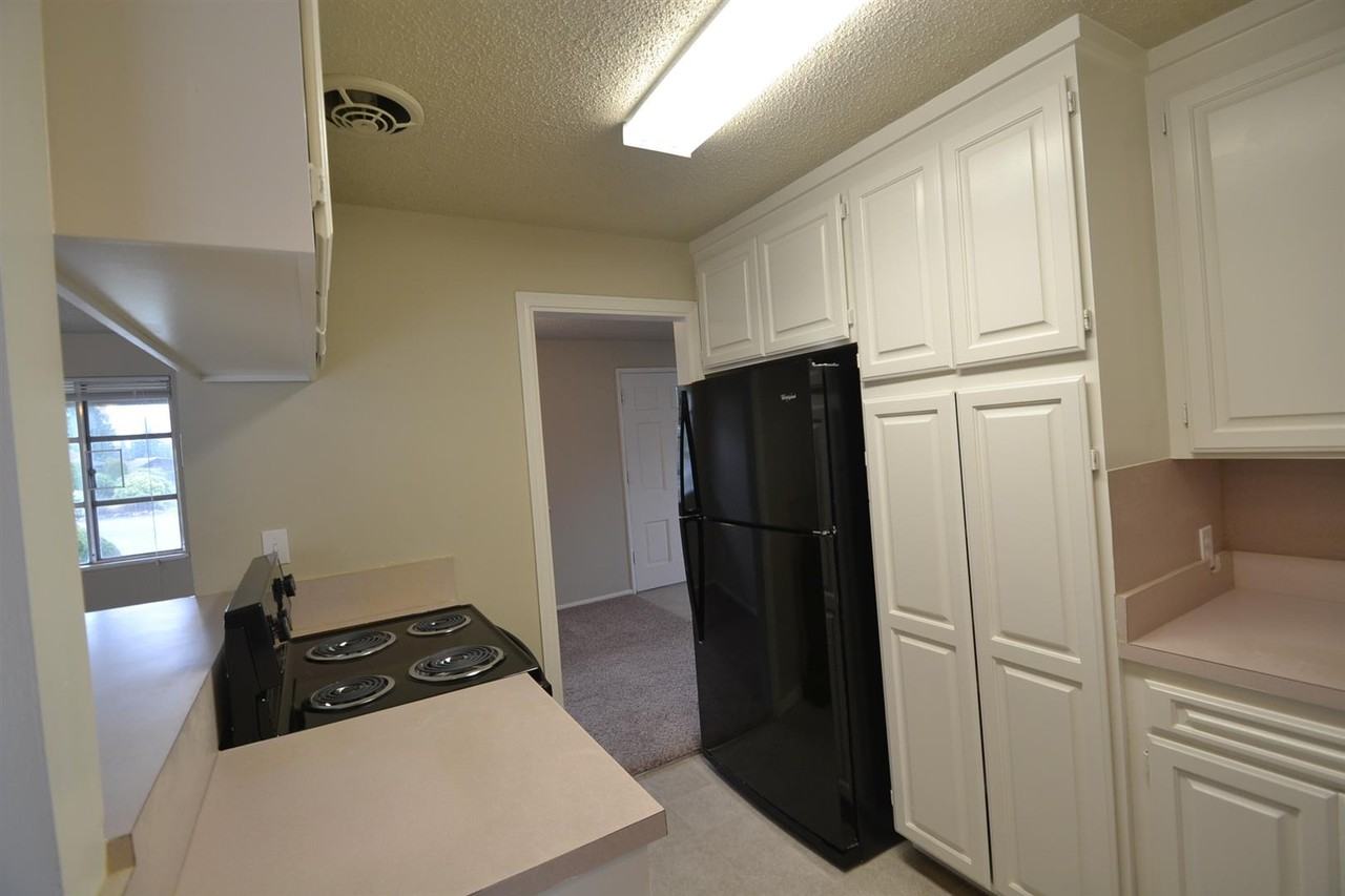 5309 Blackhawk Ct SW - Photo 3 of 19