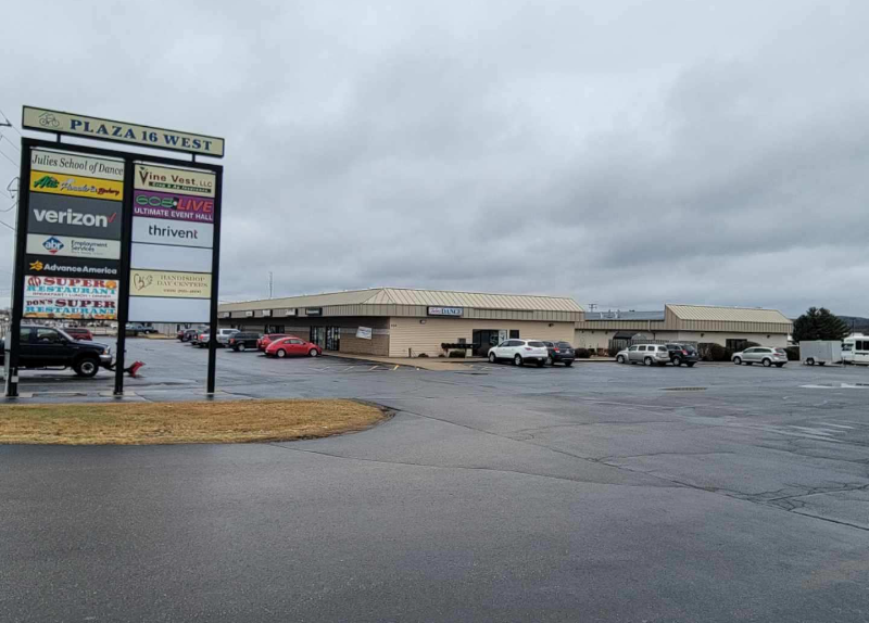 620 Industrial Dr #7B - Photo 2 of 6