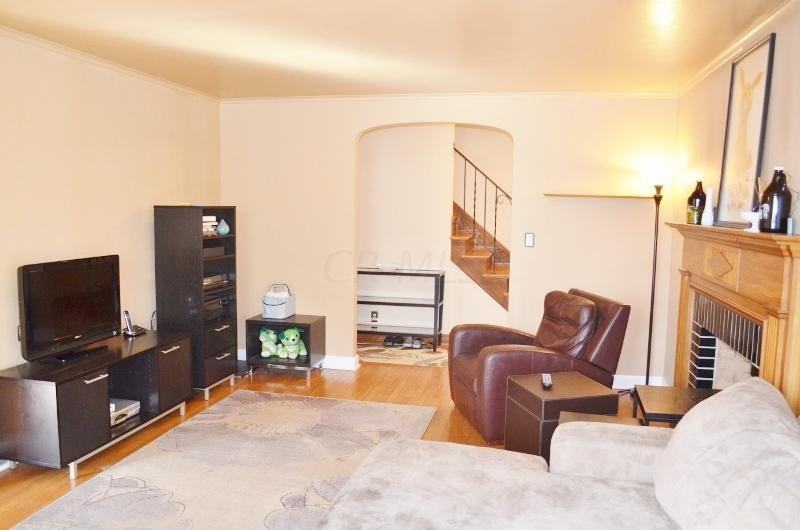 1185 Kingslea Rd - Photo 3 of 18