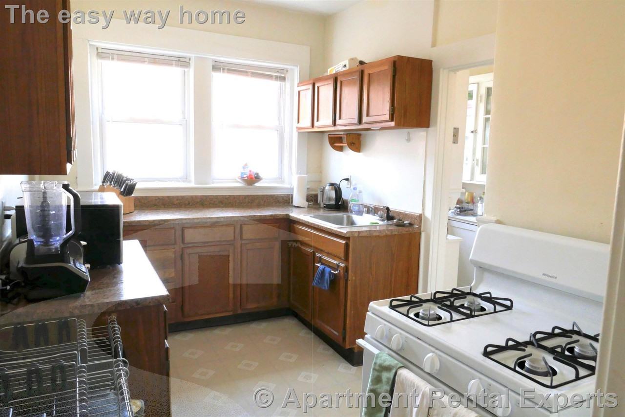 163 Summer St #31 - Photo 4 of 14