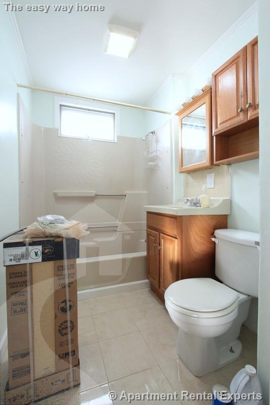 25 Belknap St #1 - Photo 6 of 21