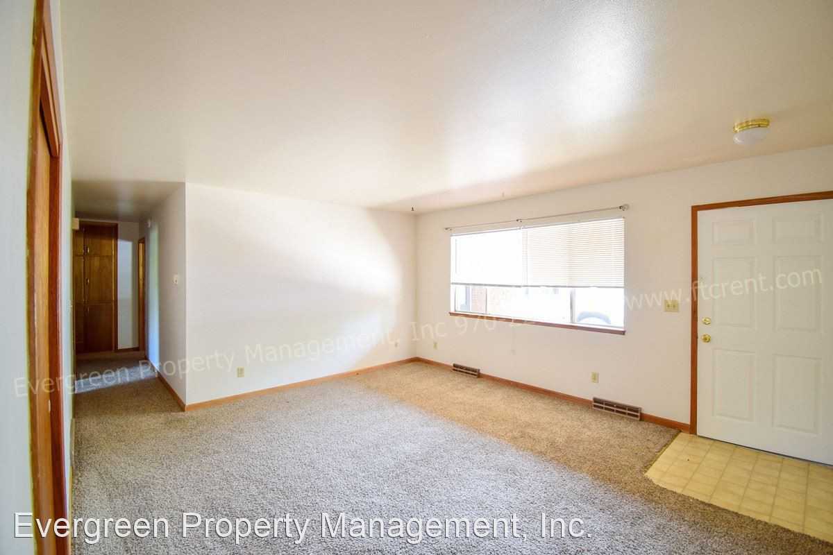 1787-1789 Westfield Drive - Photo 3 of 17