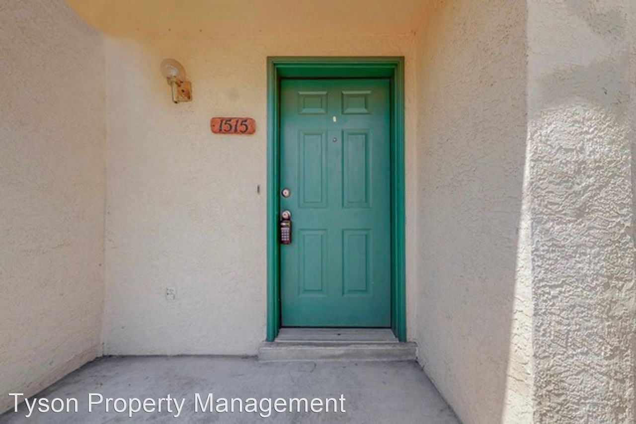 1515 La Charles Dr Ne - Photo 2 of 19