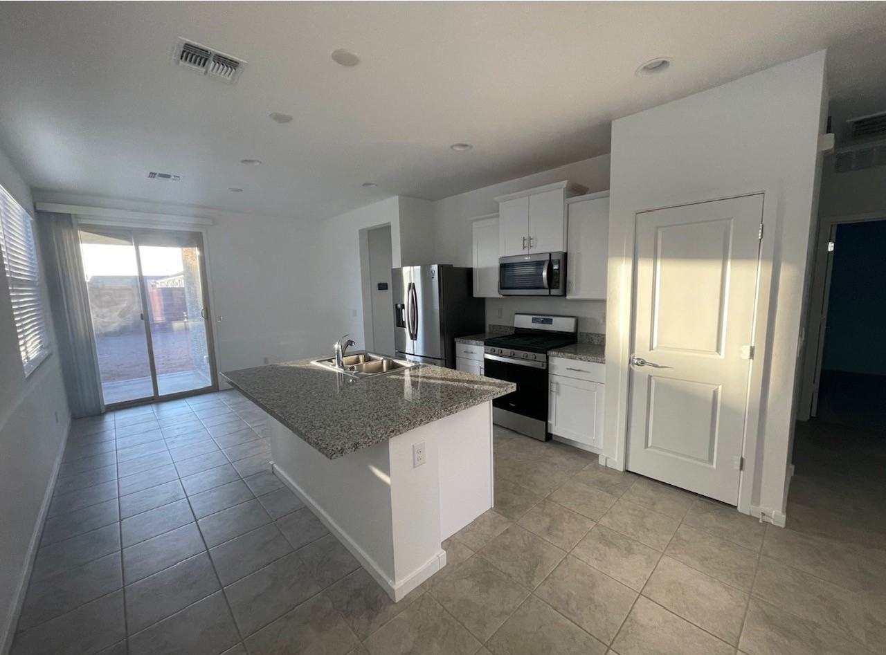 239 S San Gregorio Ln - Photo 5 of 11