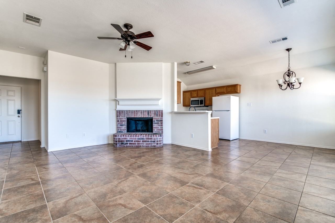 221 Rustic Grove Ln - Photo 2 of 10