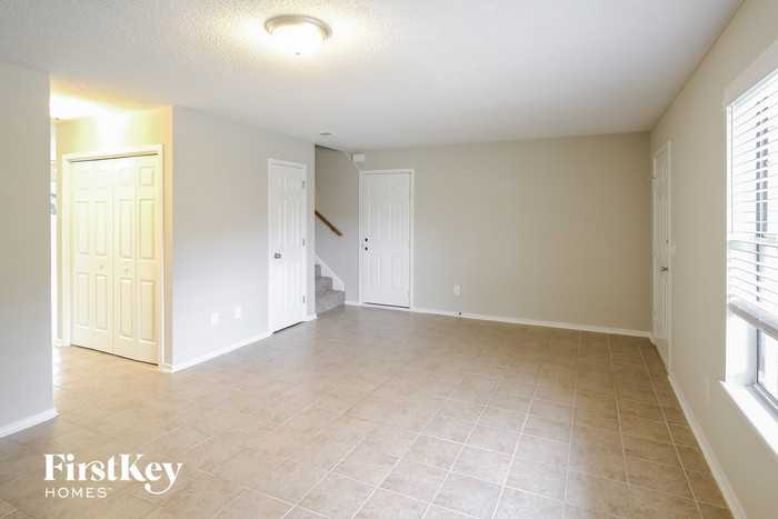 67 Three Pence Ln - Photo 3 of 15