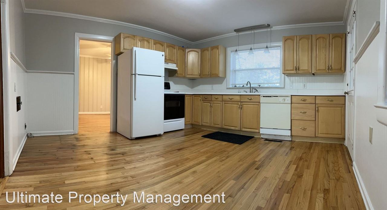 2024 Adams St - Photo 2 of 16