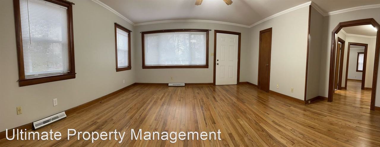 2024 Adams St - Photo 3 of 16