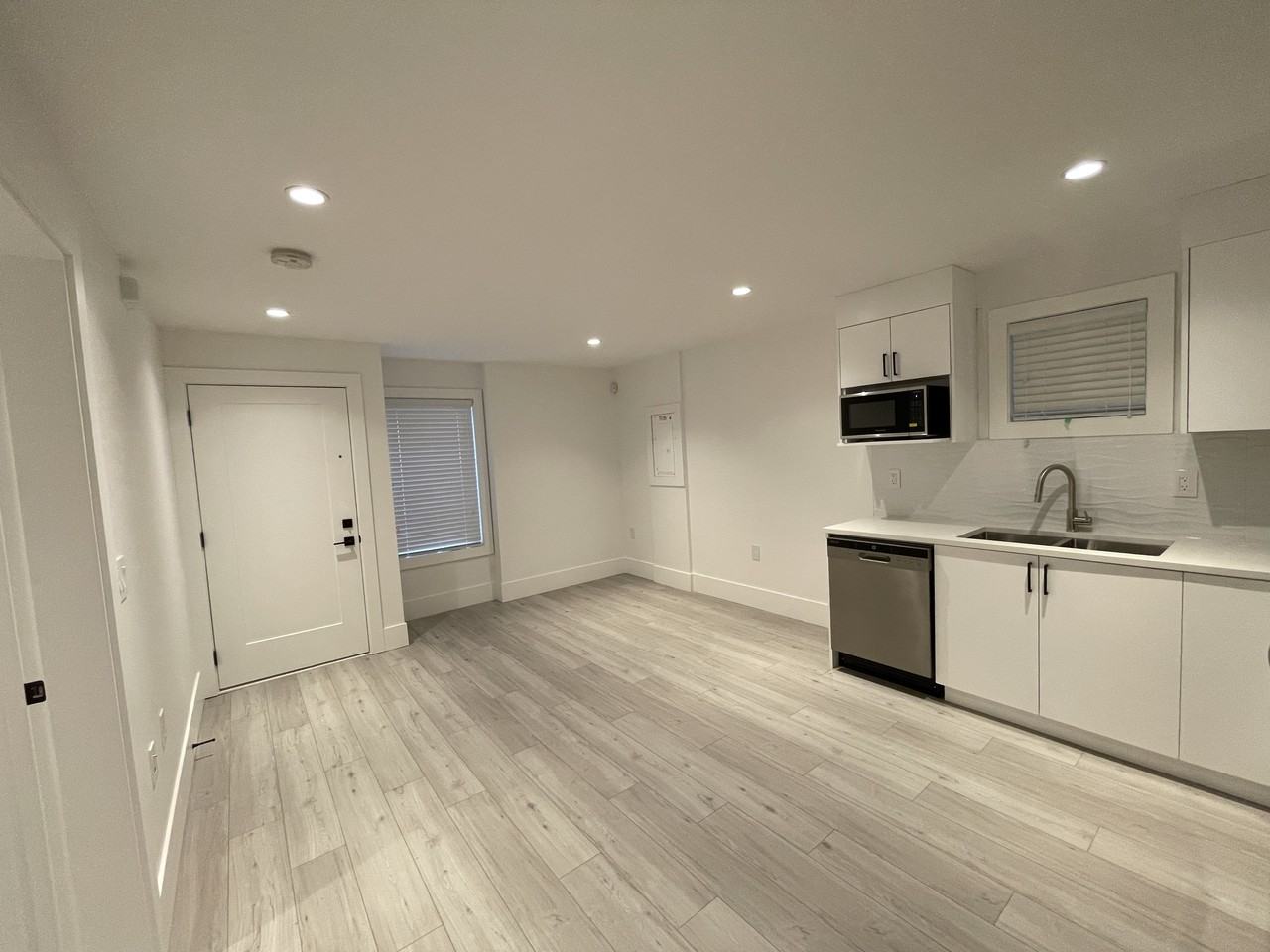 4800 Frances Street - Photo 2 of 5