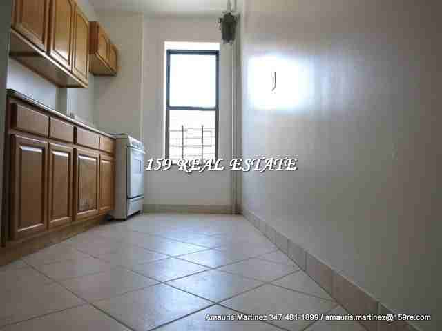 Saint Nicholas Ave & West 190th St