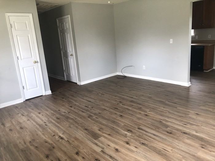 3143 Charity Ln - Photo 2 of 17