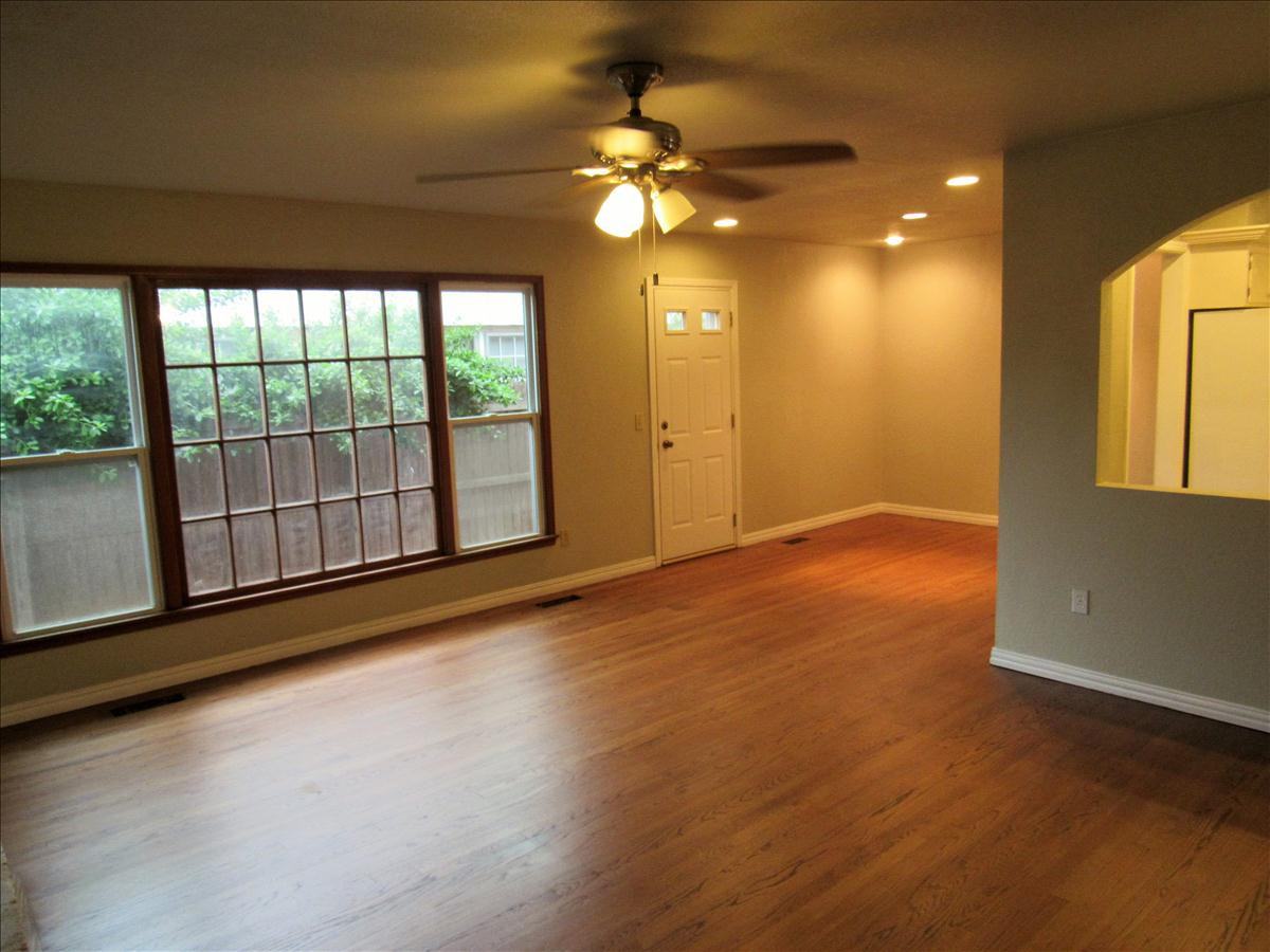 9909 Sunnymeade Pl #1 - Photo 3 of 24