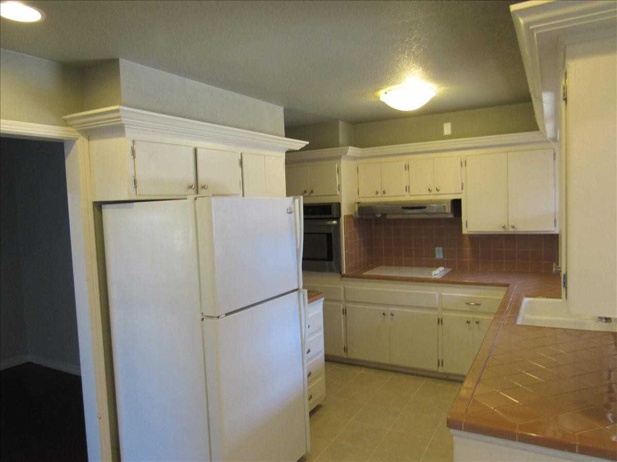 9909 Sunnymeade Pl #1 - Photo 6 of 24