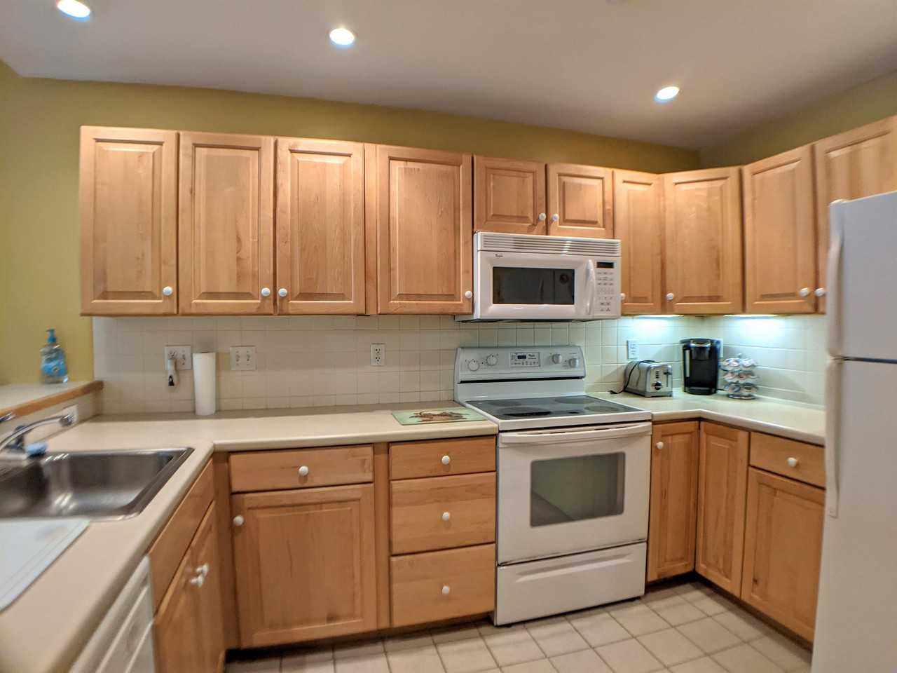 42 Forest Knoll Way #G4 - Photo 4 of 10