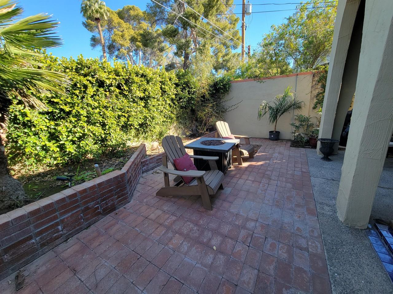 1542 East Solano Drive #1 - Photo 5 of 50