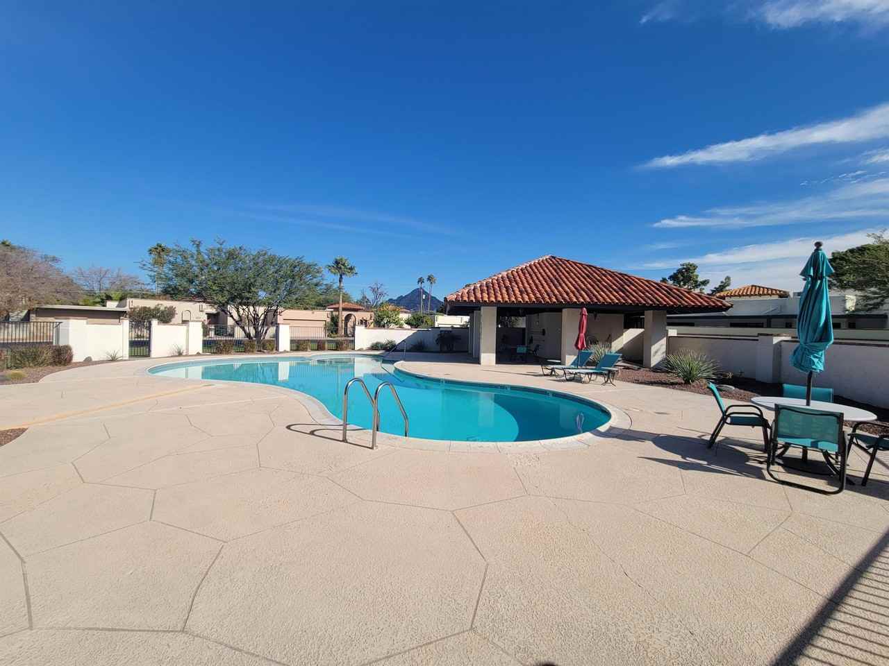 1542 East Solano Drive #1 - Photo 7 of 50