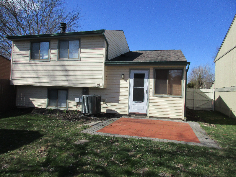 3333 Chetwood Place - Photo 6 of 17