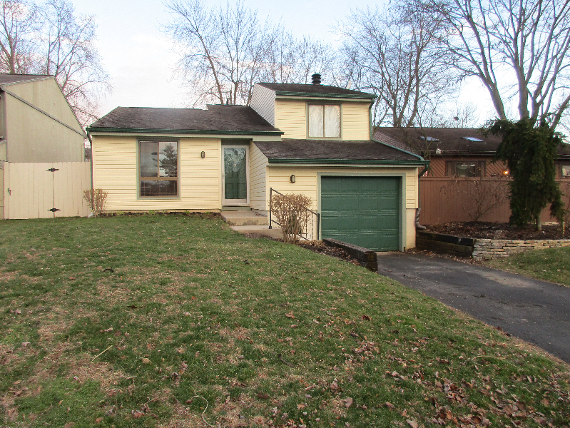 3333 Chetwood Pl - Photo 2 of 12