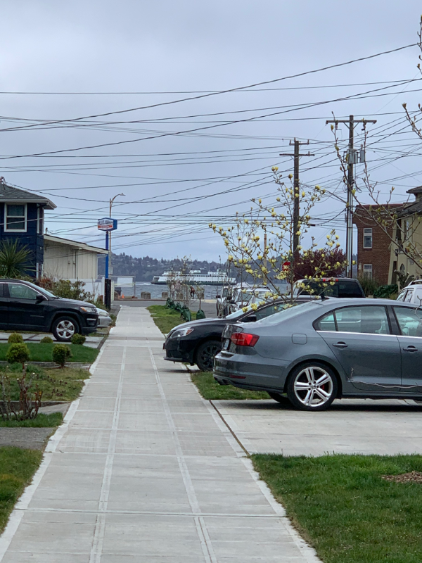 2545 57th Ave Sw - Photo 2 of 3