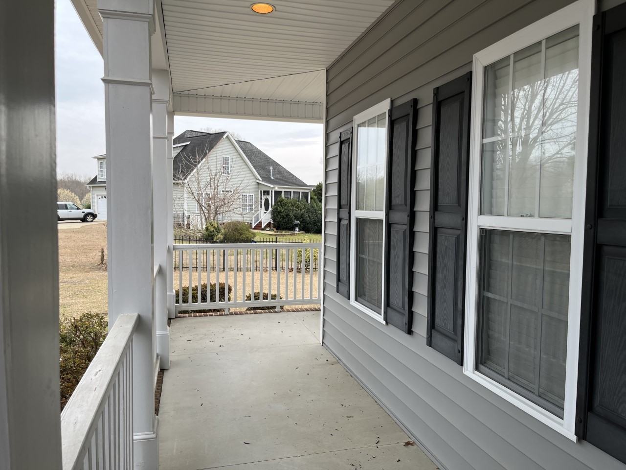 168 Dell Meadows Pl - Photo 2 of 10