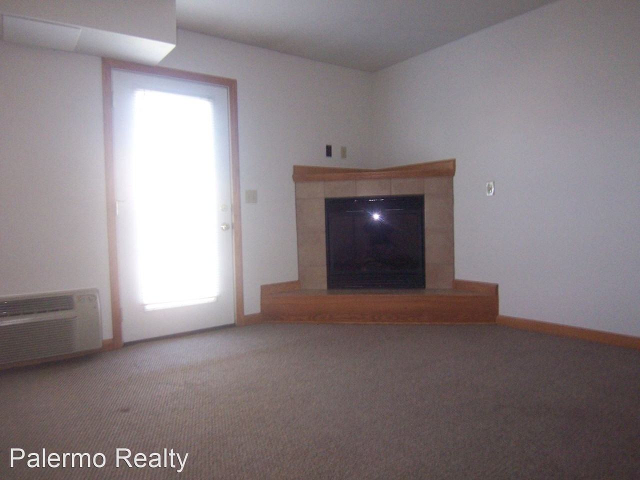 W 25th ST - Photo 2 of 4