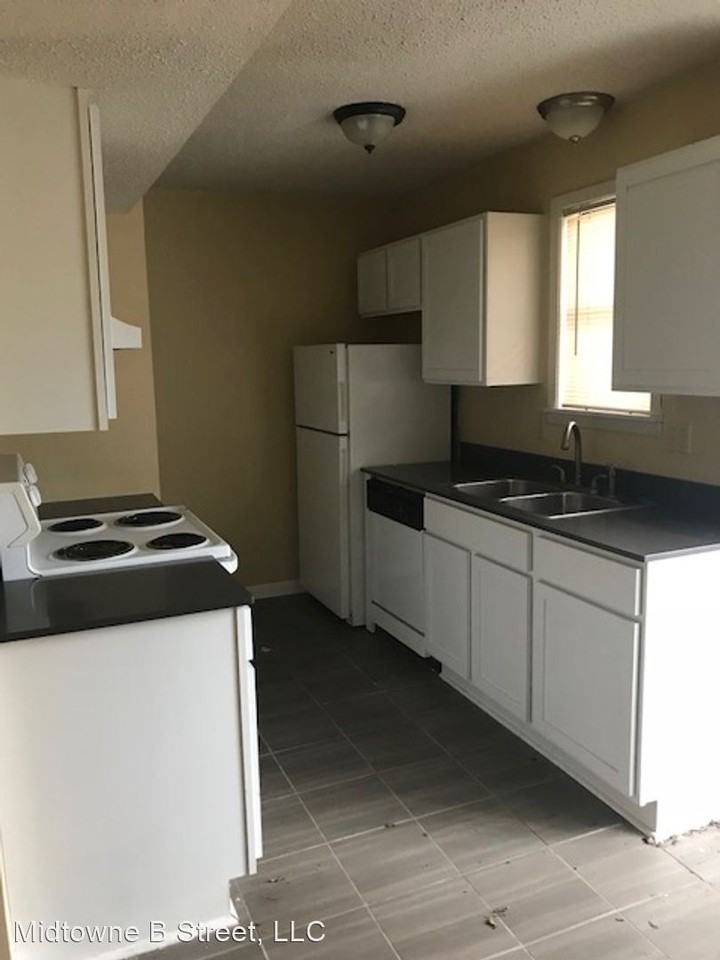 MidTowne B Street, LLC 5522 B St. - Photo 3 of 5