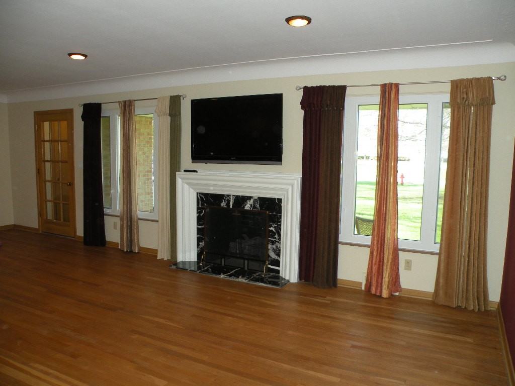 14220 Uhlin Dr - Photo 2 of 22