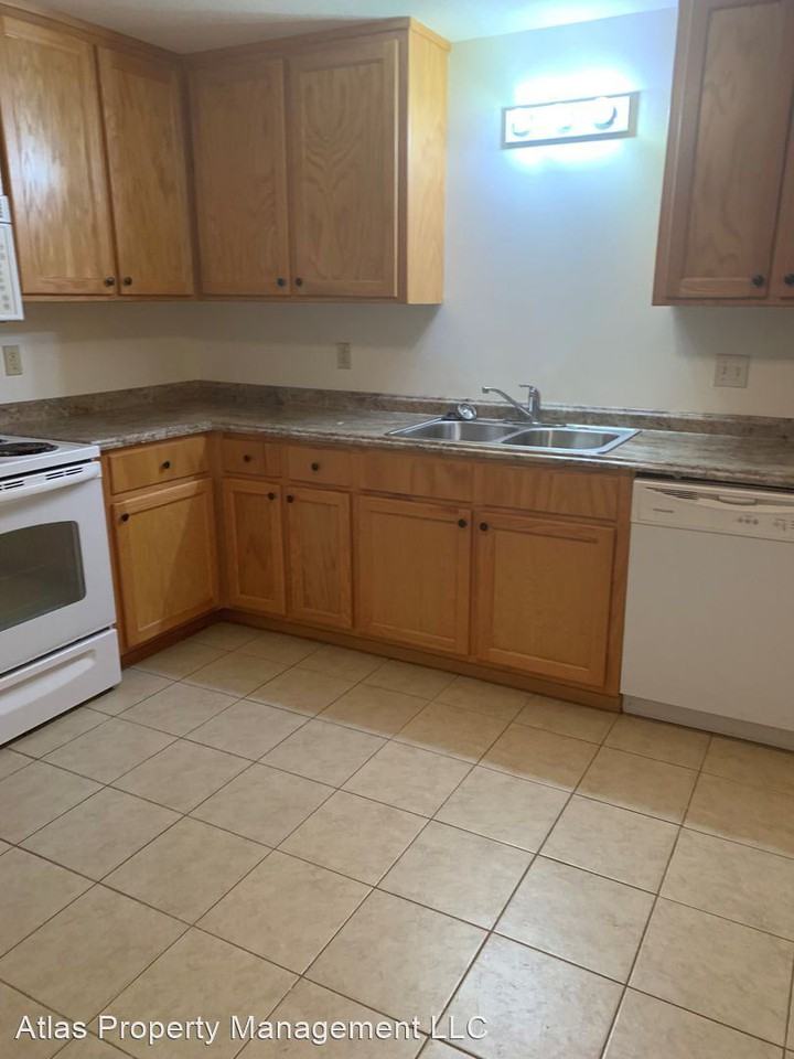 304 W 31st St - Photo 3 of 8