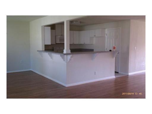 1934 Kingston Ave - Photo 3 of 6