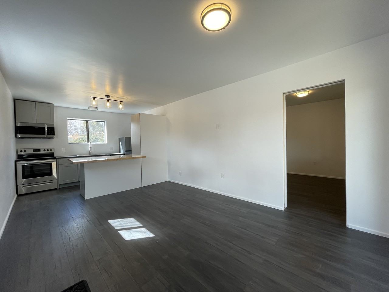 1727 Camino De La Vuelta - Photo 3 of 11