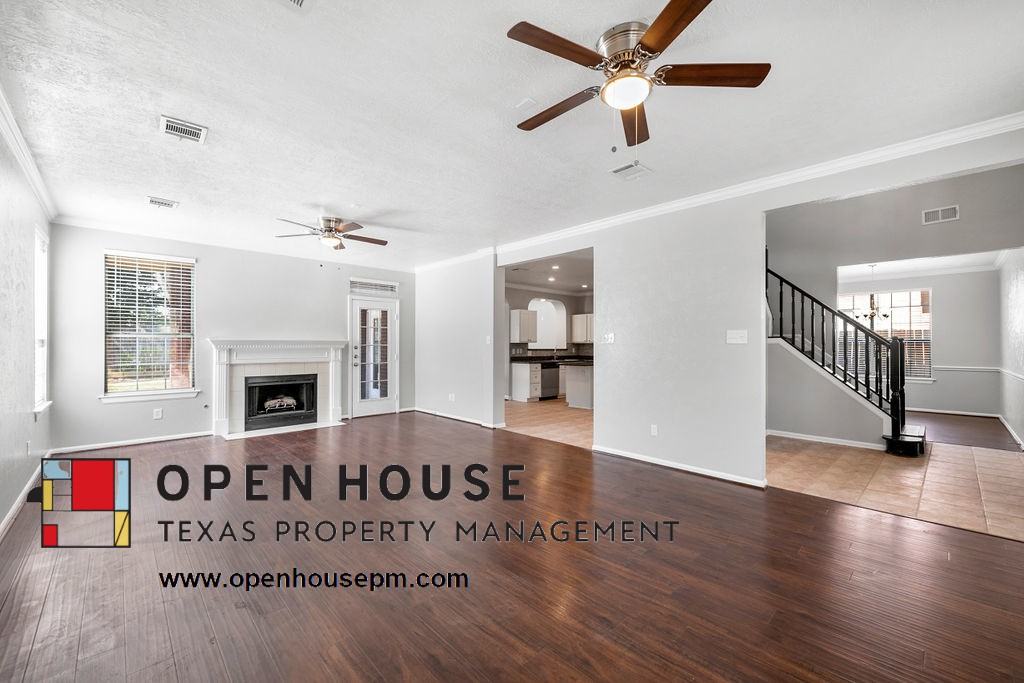 7619 Almond Springs Dr - Photo 3 of 15