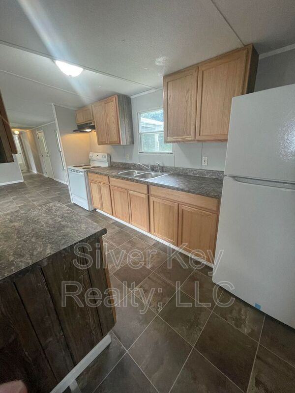 270 County Road #1108 - Photo 6 of 15
