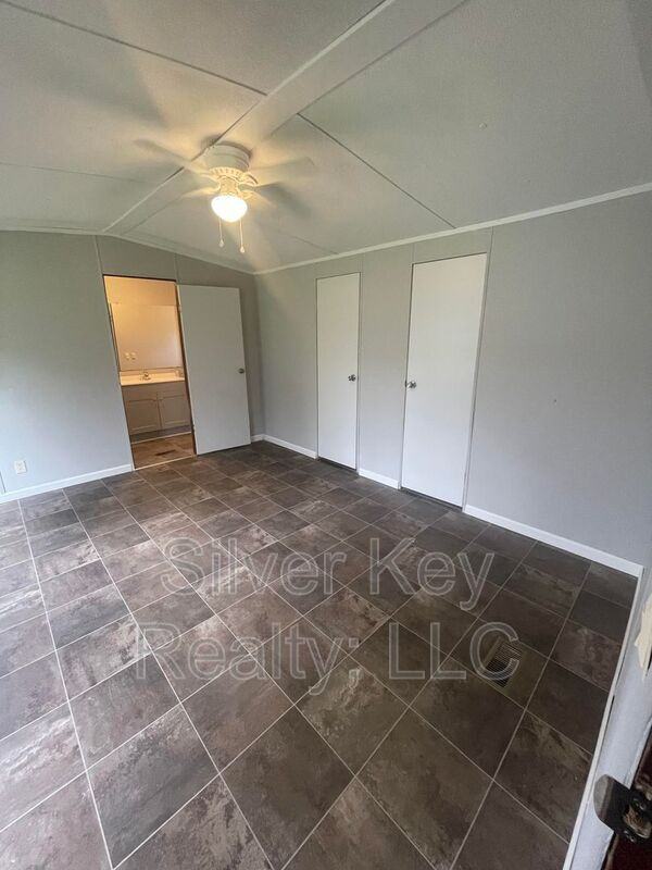 270 County Road #1108 - Photo 7 of 15